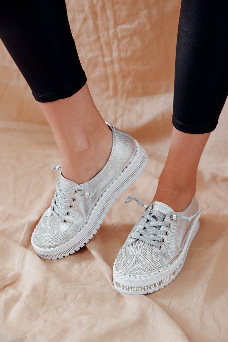 SNEAKERS AUS DIAMOND SILVER LEDER